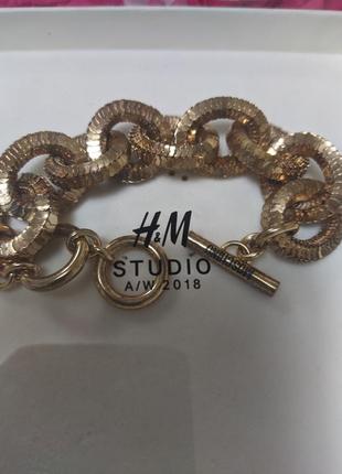 H&m moschino браслет