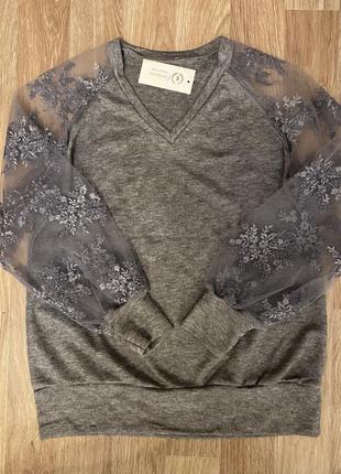 Нарядний светрик