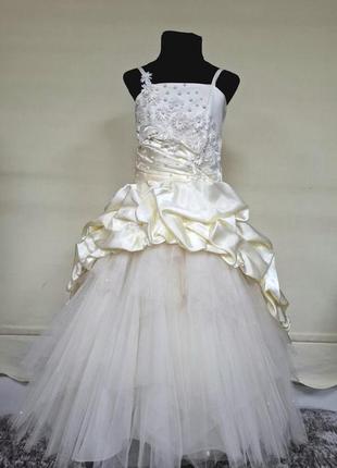 Сукня святкова