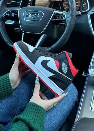 Жіночі кросівки nike air jordan Кроссовки 1 retro high  biggest white red fur
