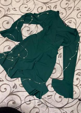 Платье с поясом