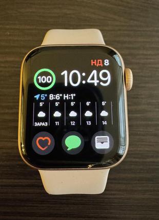Смарт-годинник apple watch se 40mm gold aluminium case sport band
