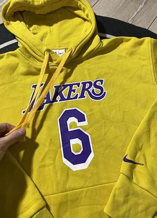 Nike lakers james 2