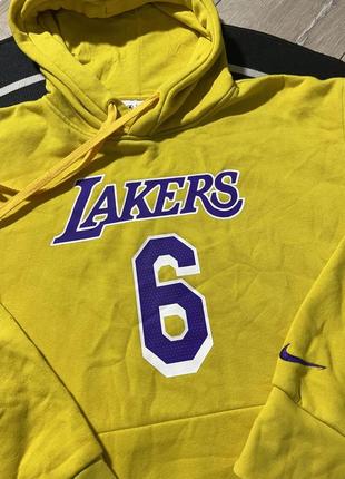 Nike lakers james 3