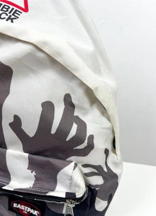 Рюзак eastpak x zombie attack bag7 фото