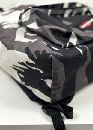 Рюзак eastpak x zombie attack bag9 фото