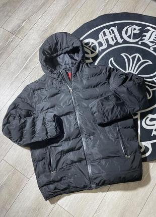 Продаю классную куртку от guess