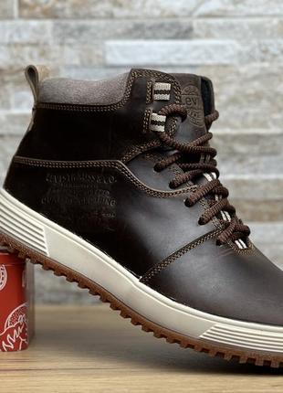 Зимние кожаные кроссовки на меху levis portland