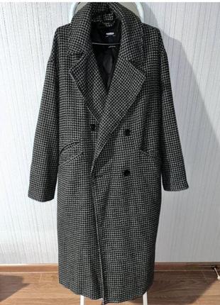 Пальто Pull And Bear