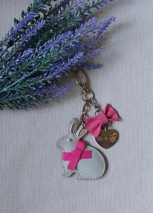 Стильний брелок floozie