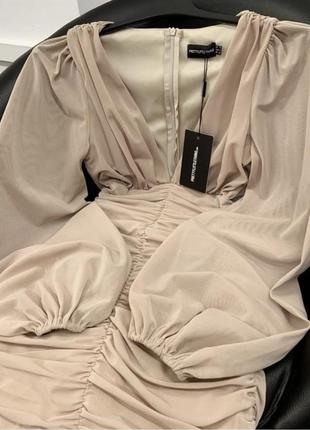 Розкішна вечірня сукня plt