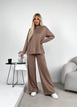 Брючный женский костюм из ангоры