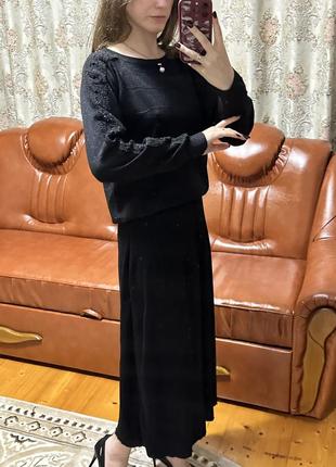 Костюм жіночий