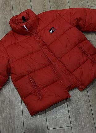 Куртка пуховик червона tommy jeans