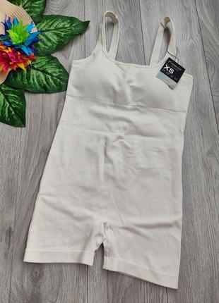 Спортивный комбинезон для тренировок майка шорты workout primark xs-s