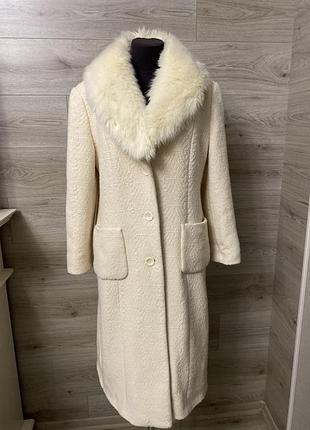 Красивое пальто длинное полушерстяное молочное фактурное 14 хл