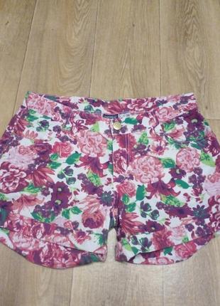 Шорти