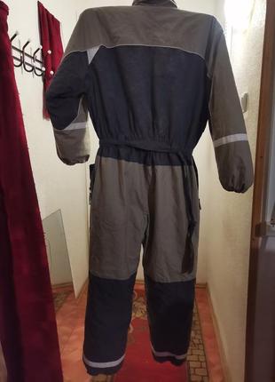 Зимний лыжный комбинезон