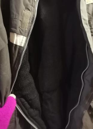 Зимний лыжный комбинезон