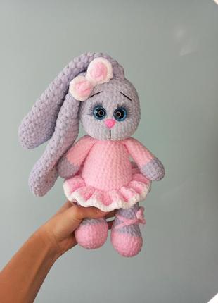 Именная зайка, плюшевый зайчик в платье. вязаный зайчик с именной вышивкой2 фото
