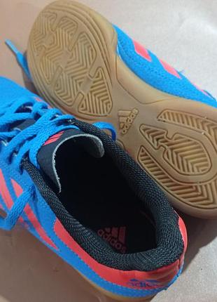 Футзалки adidas p.33