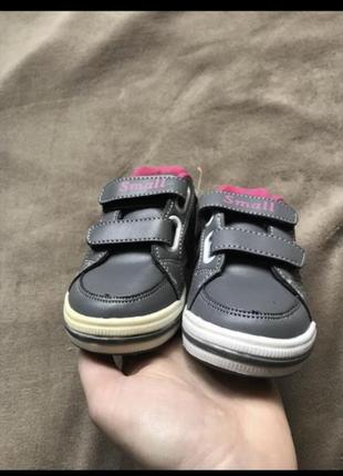 Кросівки на липучках 8
