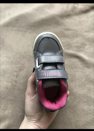 Кросівки на липучках 4