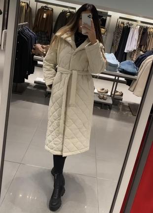 Зимнее стеганое пальто zara
