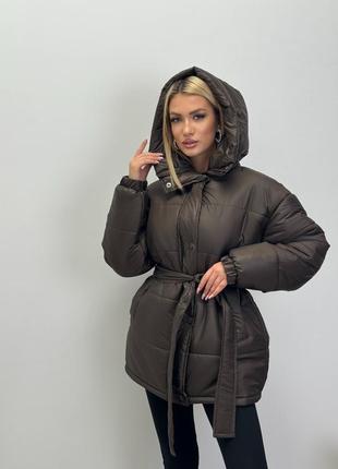 Куртка пуховик зима темный шоколад с капюшоном и поясом удлиненная