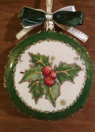 Ялинкова іграшка медальйон