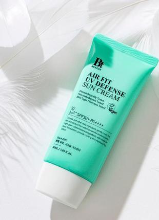 Солнцезащитный крем с центеллой benton air fit uv defense sun cream spf50+/pa++++, 50 мл