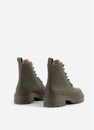 Ботинки kachorovska riri оливковые кожаные на тракторной подошве