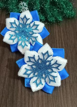 Блакитна сніжинка