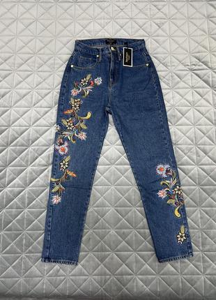 Джинсы jiucy couture mom jeans