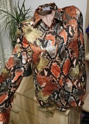 Атласная блуза рубашка змеиный принт