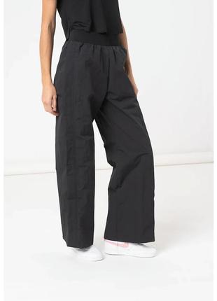 Оверсайз штани nike women icon clash woven high-rise  dd5094-010 (оригінал)