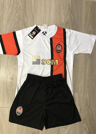 Футбольна форма розпродаж 2