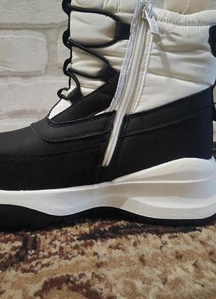 Зимові ботінки для дівчинки
