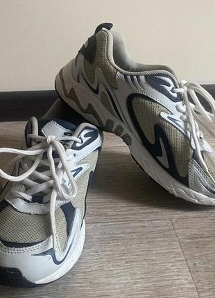 Кросівки brox