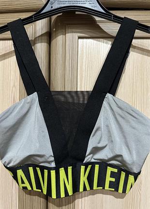 Спортивный топ calvin klein