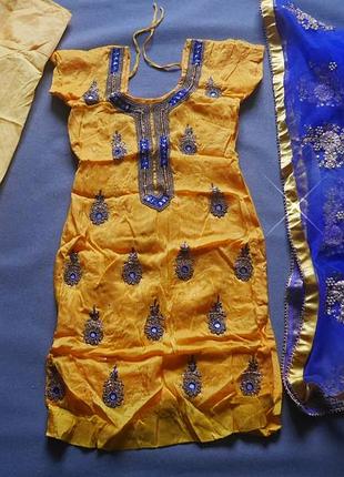 Сари индийское, индийский костюм