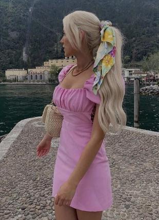 Сукня рожева