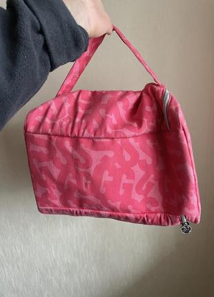 Величезна косметичка для візажистів або в спорт зал