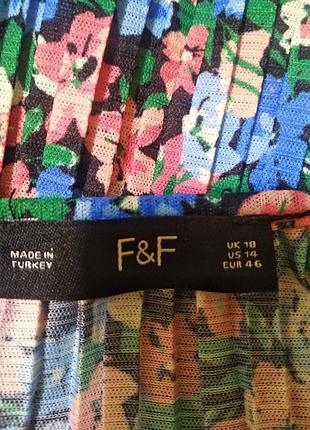 Стрейчивые платье - гофре с объемными рукавами от f&f