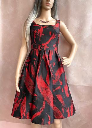 Сукня дорогого бренду karen millen