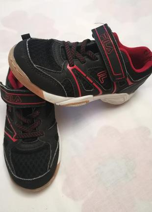 Дитячі кросівки fila на хлопчика в дуже хорошому стані, розмір 29