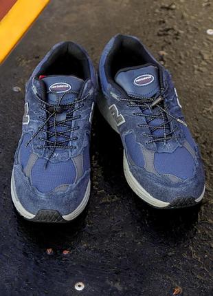 New balance 2002r “protection pack blue” gore-tex tex