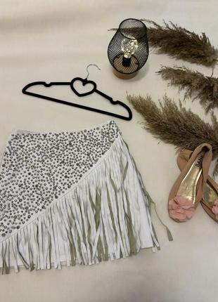 Белая юбка под кожу стильная