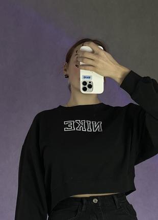 Укорочений світшот nike від h&m