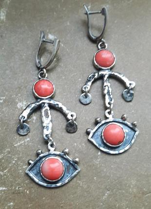 Дизайнерські срібні 925 ексклюзивні авторські сережки коралове око лунниця з натуральним рожевим коралом